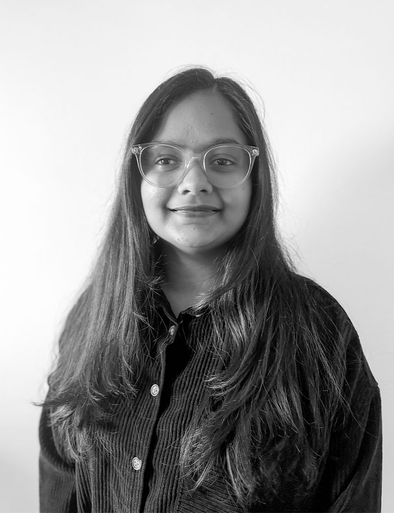 Divya photo